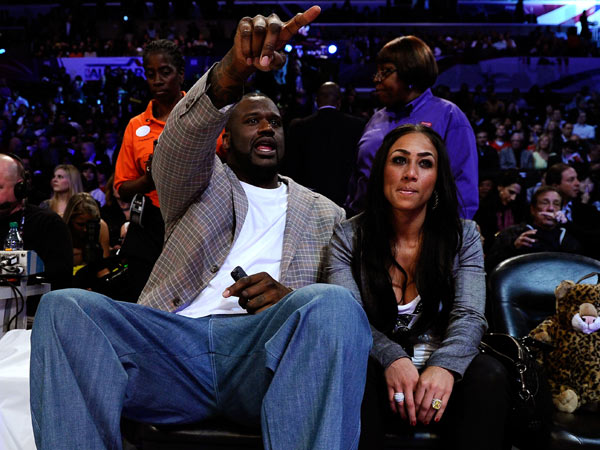 玉昆外援奥斯卡在老家开车时车辆突然起火，好在人没事（玉昆外援奥斯卡在老家驾车突遇车辆起火，所幸人平安）