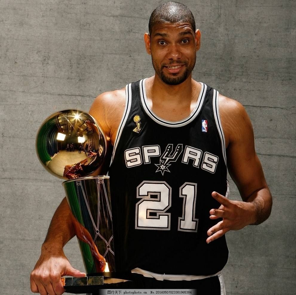 雷霆公布伤病报告：哈滕和华莱士复出，以赛亚·乔等三人缺席（雷霆伤情更新：哈滕、华莱士回归，以赛亚·乔等三将缺阵）