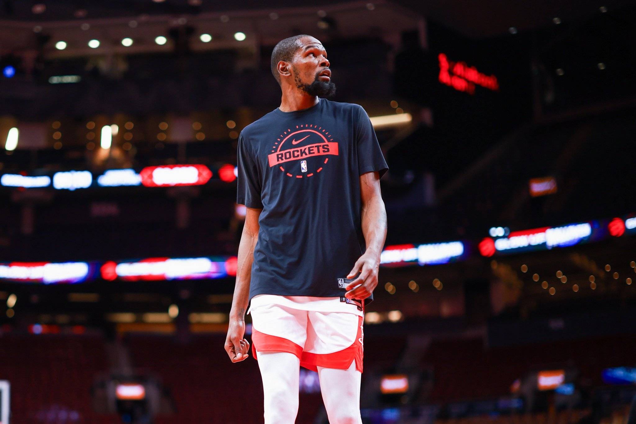 米体：弗拉霍维奇和加蒂今天分别在伦敦和里昂接受手术（米体：弗拉霍维奇与加蒂今日分别在伦敦、里昂完成手术）