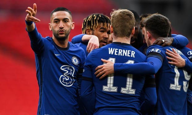 西媒：维尼修斯等核心对阿隆索不满，教练与更衣室发生冷战（西媒曝：维尼修斯等核心不满阿隆索，主帅与更衣室关系陷入冷战）