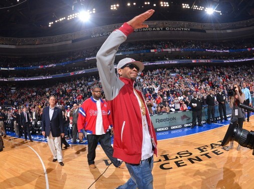 美加墨世界杯分组出炉：姆巴佩哈兰德死亡之组，梅西C罗上上签（美加墨世界杯抽签揭晓：姆巴佩、哈兰德落入死亡之组，梅西、C罗喜得上上签）