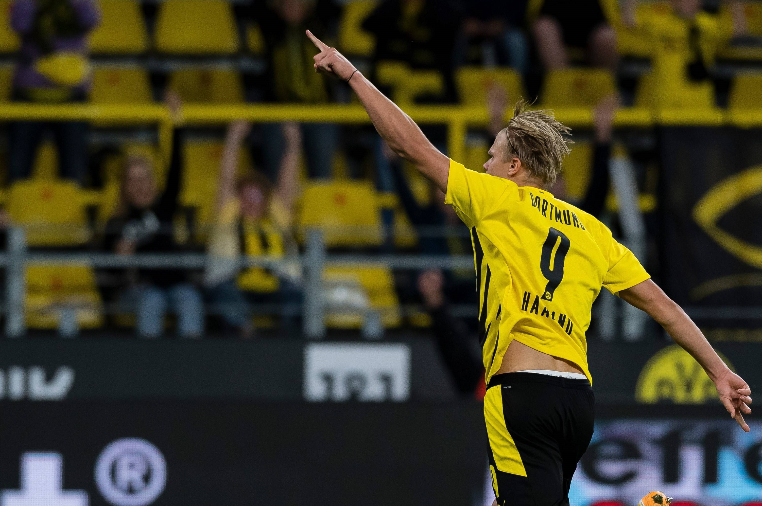 斯帅：为什么换下伊尔迪兹？我换上的是转会费5000万的奥蓬达（斯帅谈换人选择：伊尔迪兹下场，转会费5000万的奥蓬达登场）