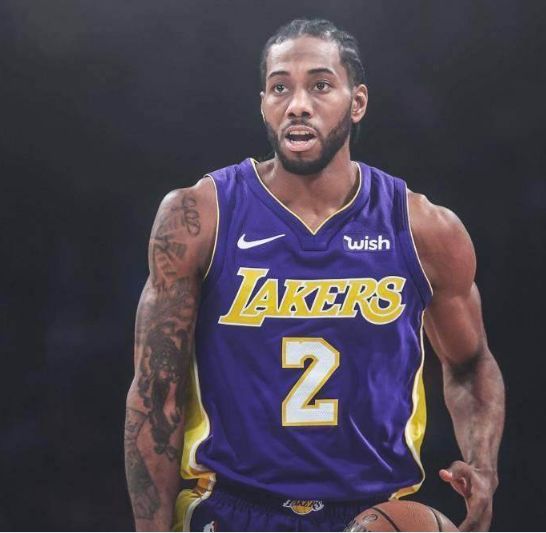 C罗晒精彩倒钩破门视频：谁来起个好标题🤔（C罗发布倒钩神仙球视频，标题你来定）