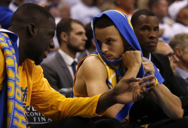 日本足协官方：铃木彩艳因伤缺席本月名单，野泽大志替补入选（日本足协通报：铃木彩艳因伤无缘本月名单，野泽大志递补入选）