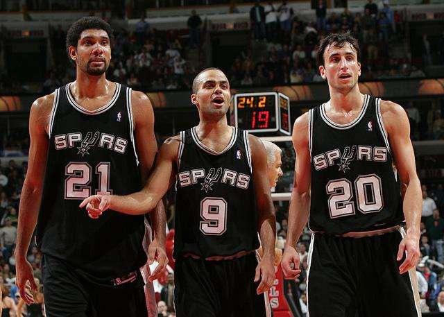 阿尔巴尼亚中场：比赛70分钟内，我们与英格兰的水平不相上下（阿尔巴尼亚中场：前70分钟我们与英格兰旗鼓相当）