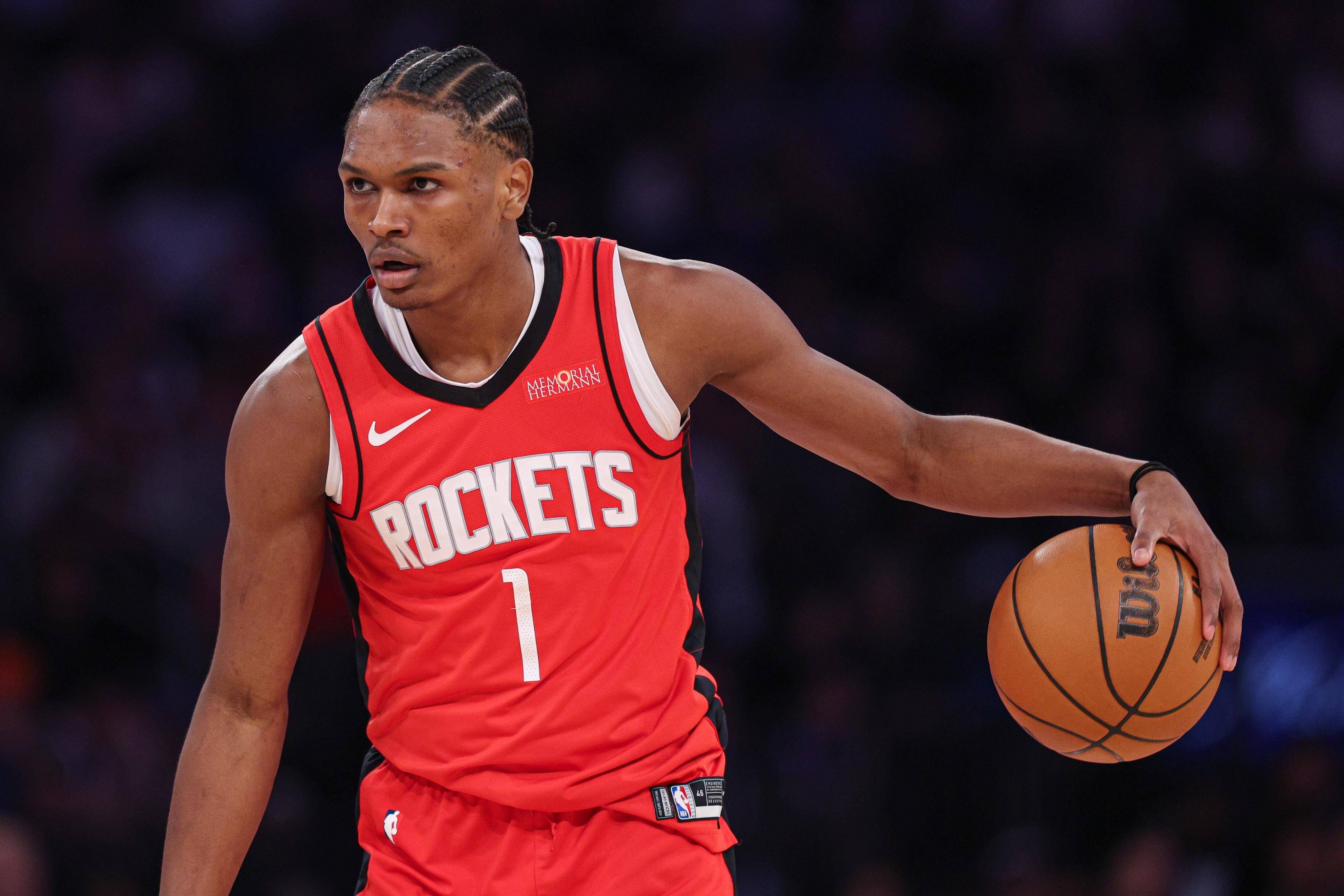 阿森纳欧冠小组／联赛阶段取得10连胜，仅次于拜仁和利物浦（阿森纳在欧冠小组赛与联赛中豪取十连胜，仅逊拜仁与利物浦）