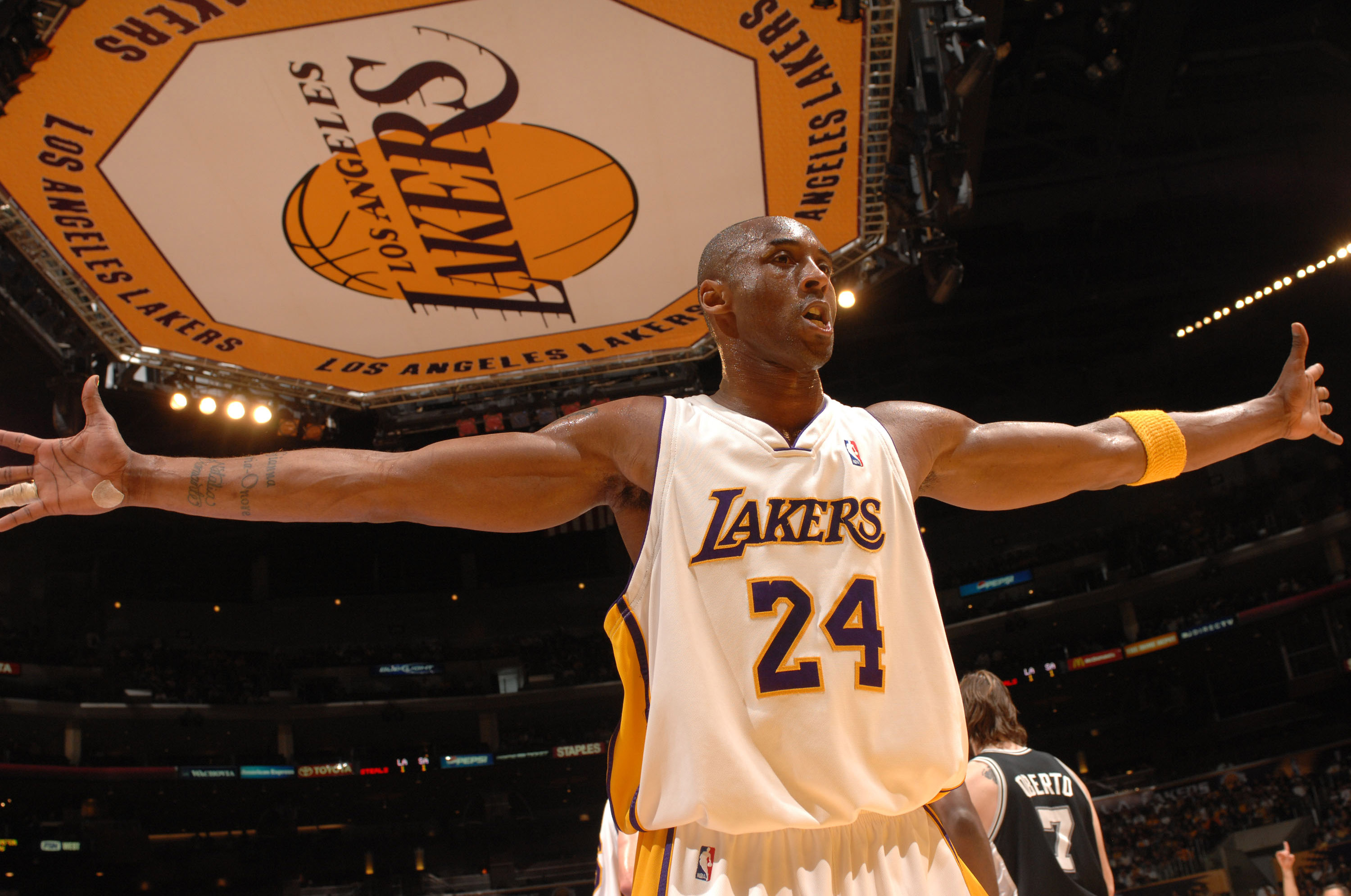 在面对米卡 在面对米卡