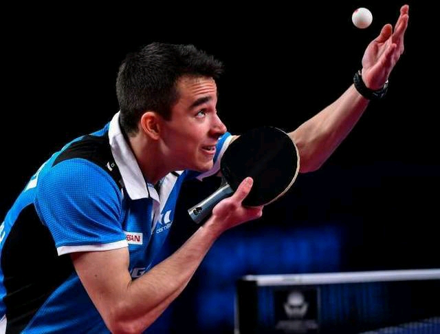 的比赛和个 的比赛和个